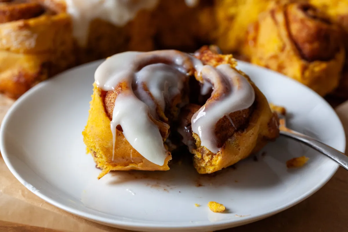 Pumpkin Cinnamon Rolls