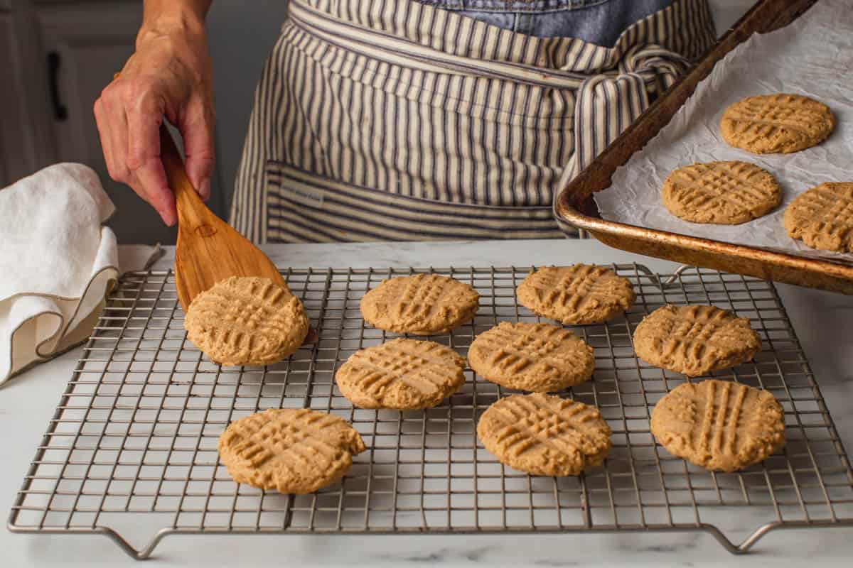 Classic Peanut Butter Cookies
