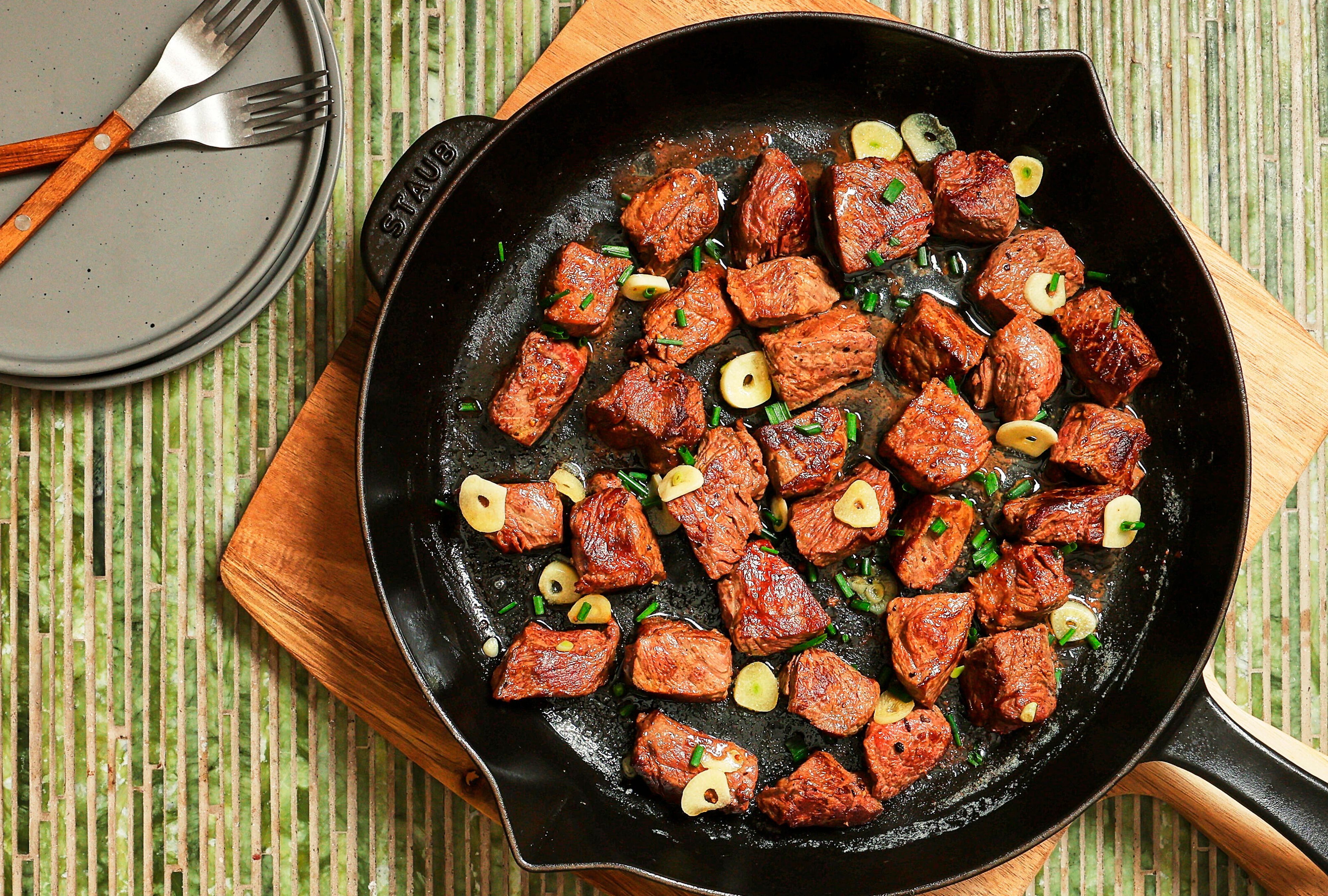 Garlic-Butter Boneless Steak (Skillet)