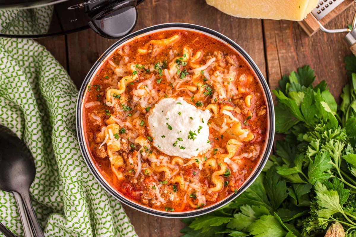 Slow Cooker Lasagna Soup
