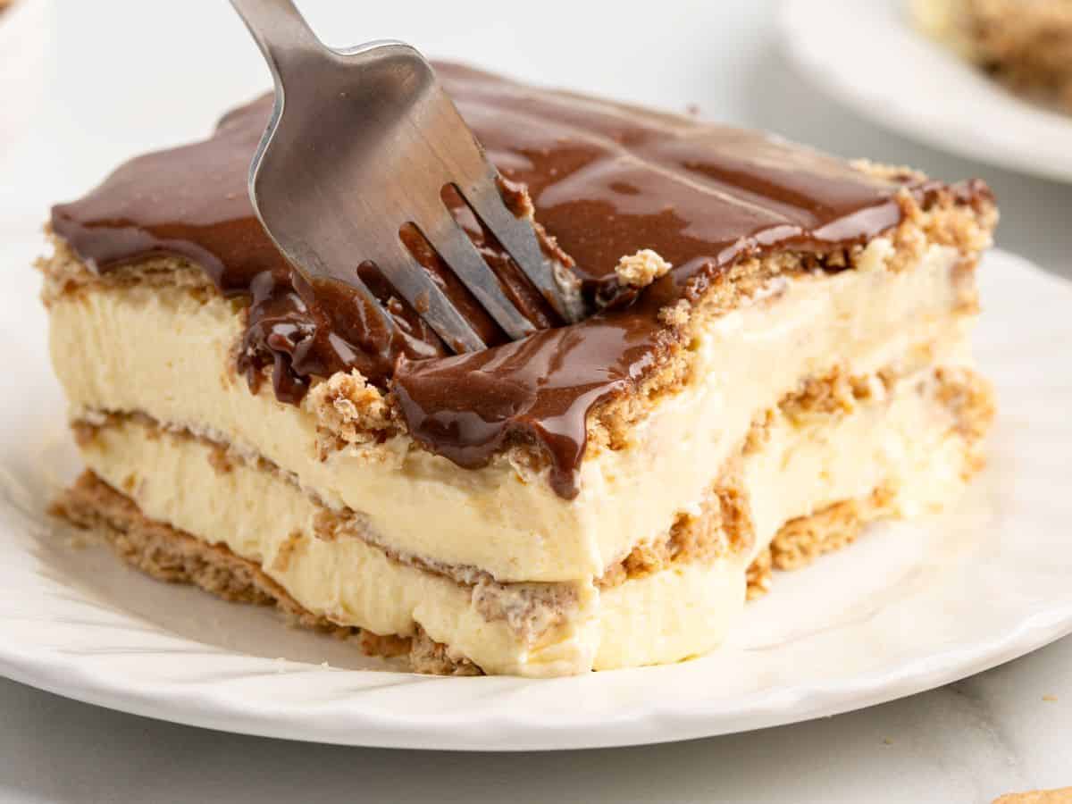 No-Bake Eclair Cake