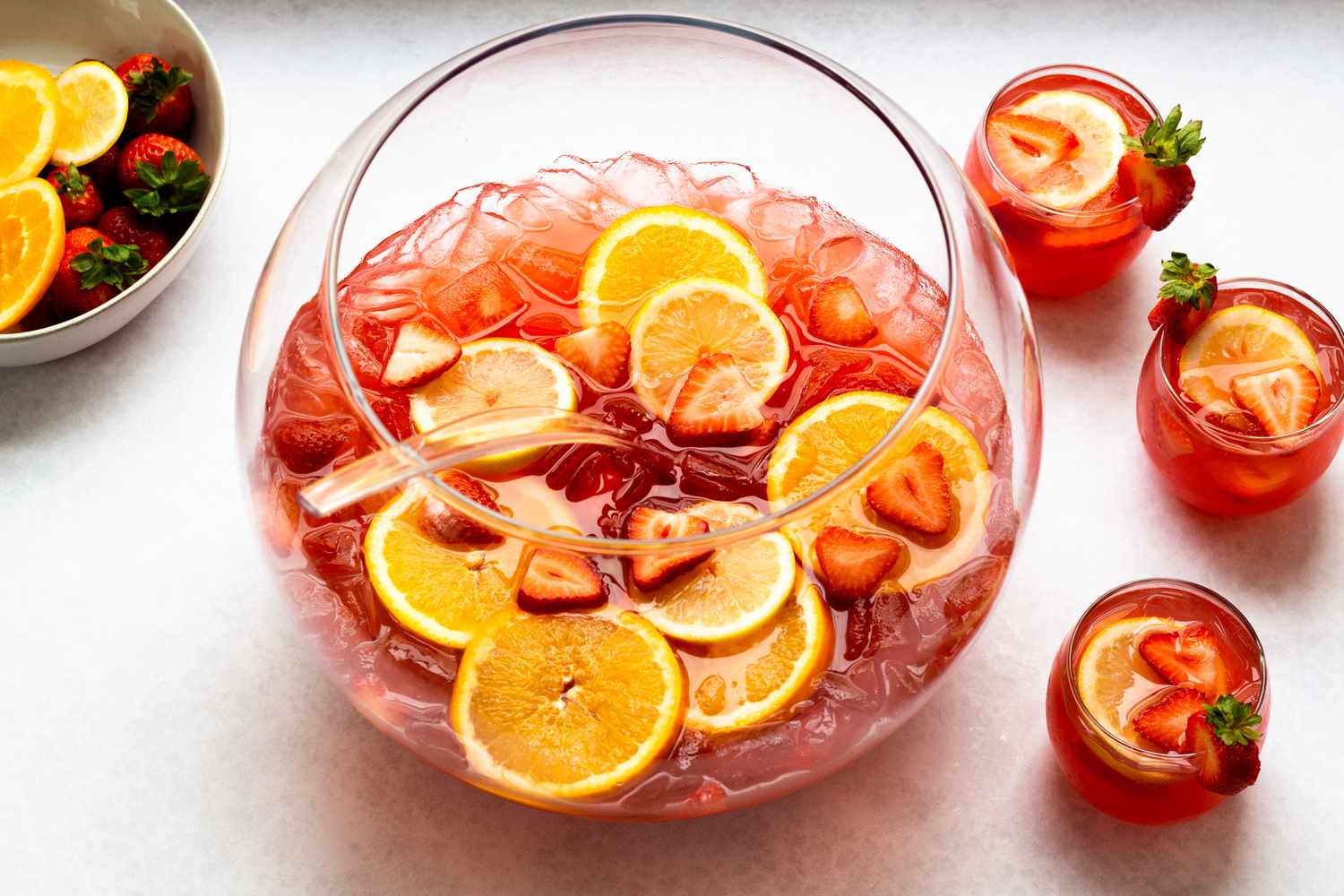 Easy Fruit Punch (Party-Size, Not Too Sweet)