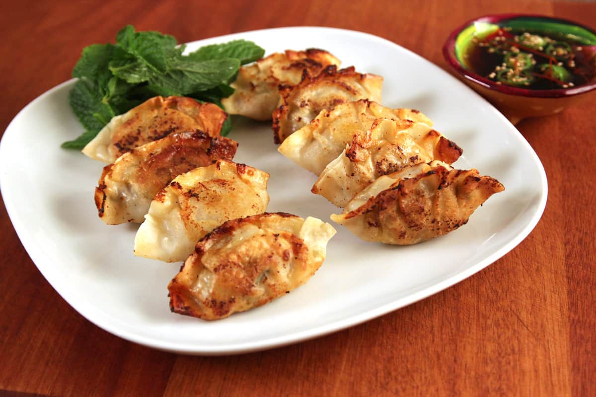 Korean Dumplings (Mandu) With Soy Vinegar Dip