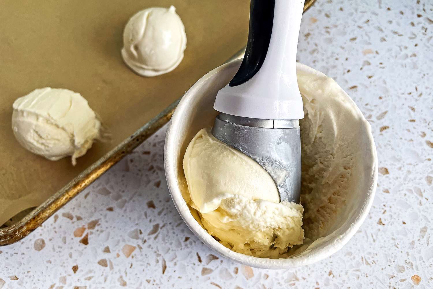 Vanilla Ice Cream (Ice Cream Maker)