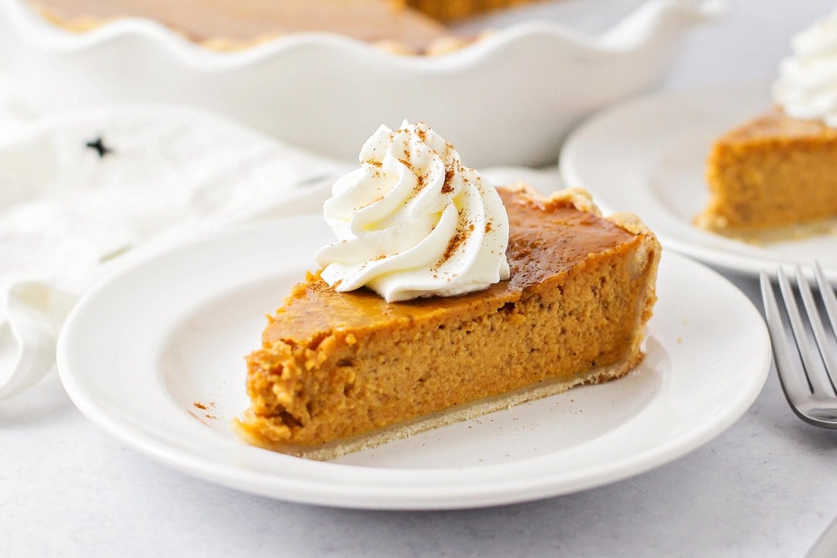 Classic Homemade Pumpkin Pie