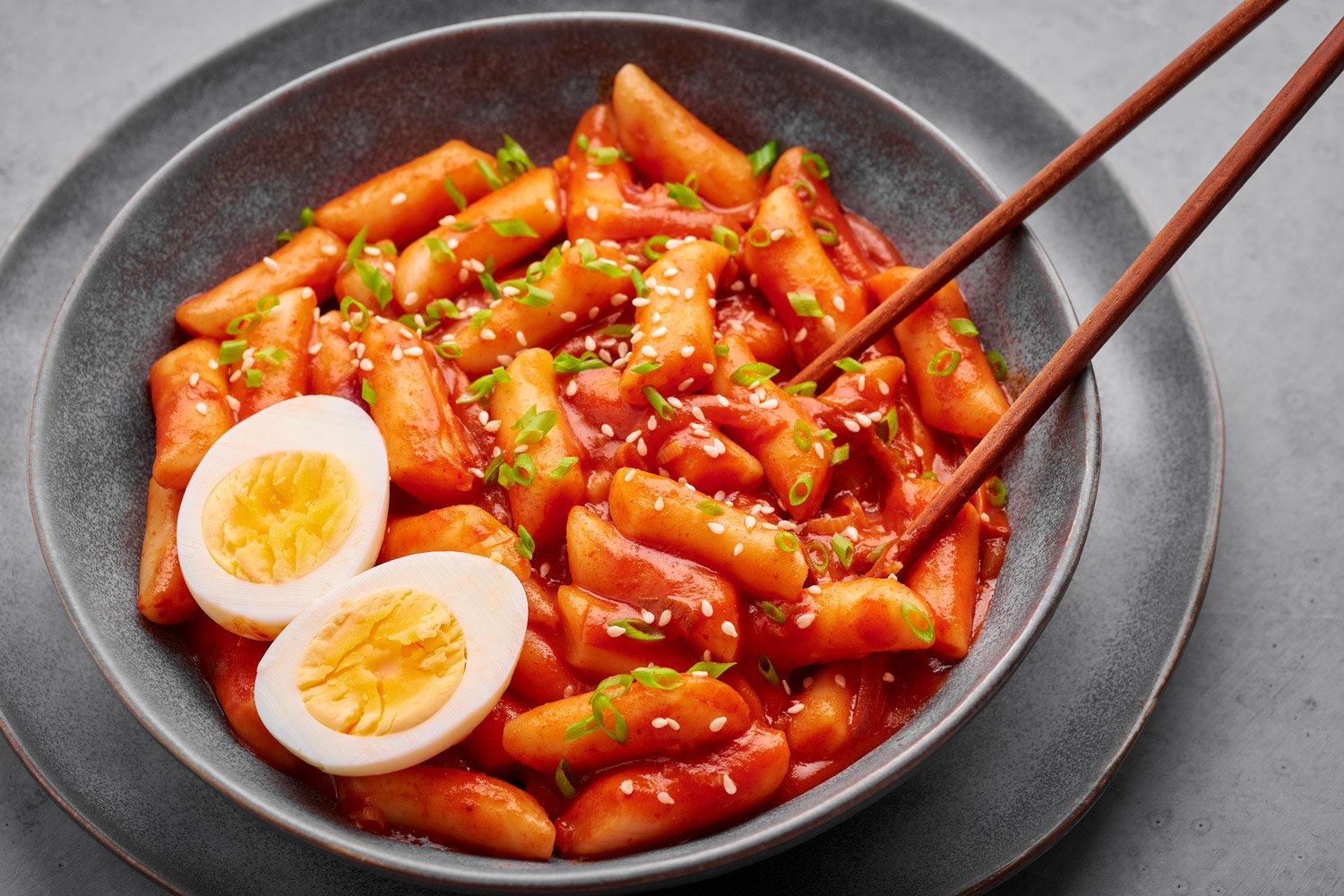 Spicy Korean Rice Cakes (Tteokbokki)