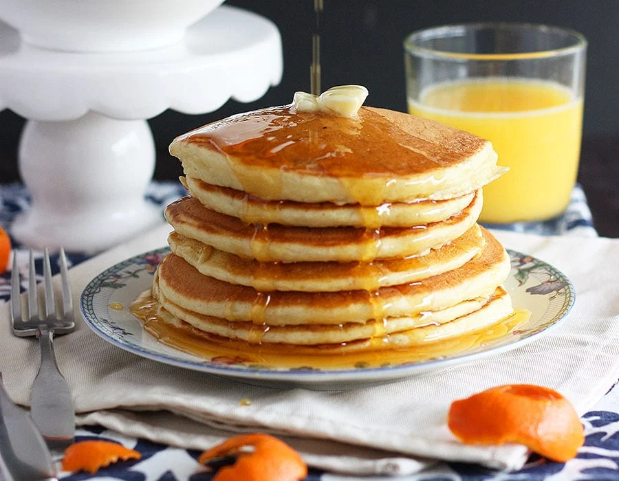 Fluffy Buttermilk Pancakes